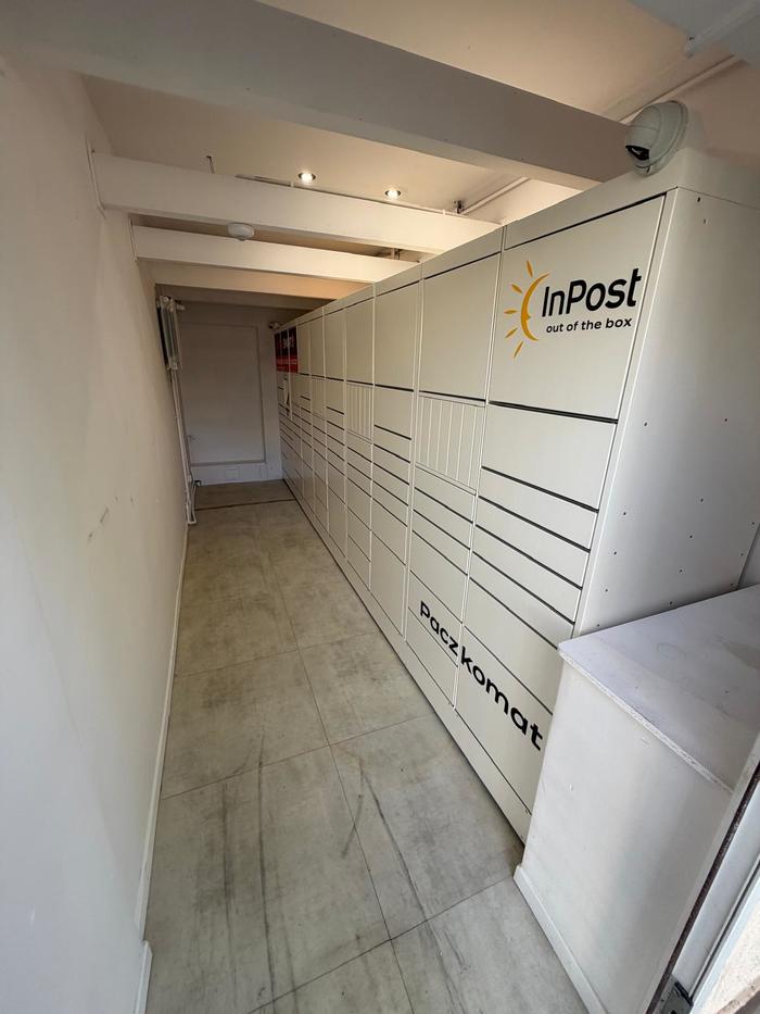 Foto del casillero de InPost: InPost WAW133H