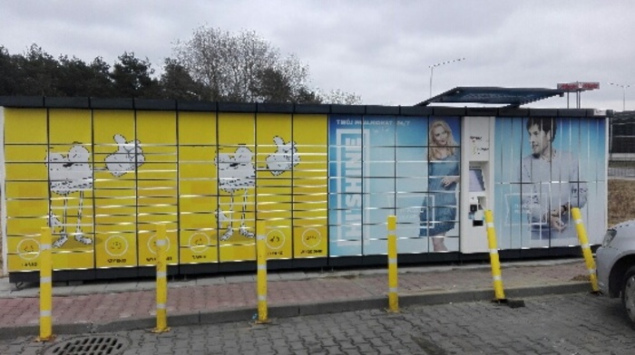 Paczkomat WAW135AP Stacja paliw BP