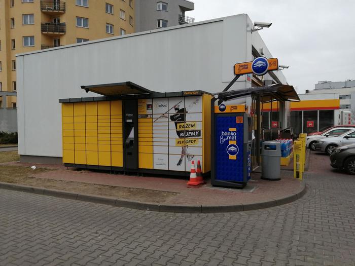 Paczkomat WAW13A Stacja paliw Shell