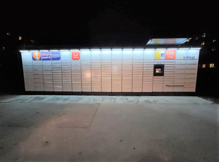 Zdjęcie paczkomatu od InPost: InPost WAW151M