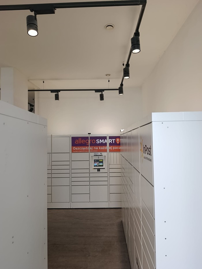 Photo du casier par InPost: InPost WAW158H