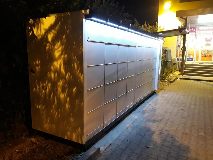 Zdjęcie paczkomatu od InPost: InPost WAW20I