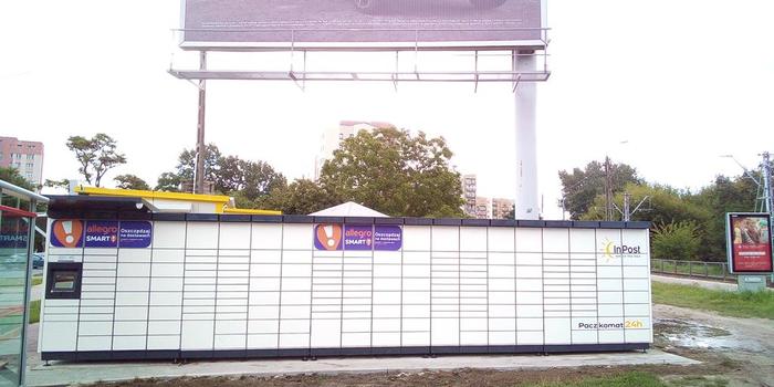 Foto del casillero de InPost: InPost WAW213M