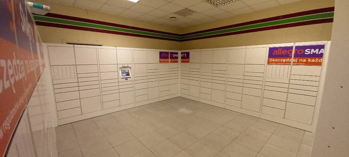 Photo du casier par InPost: InPost WAW25H