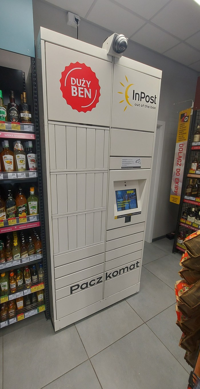 Foto del casillero de InPost: InPost WAW32HP