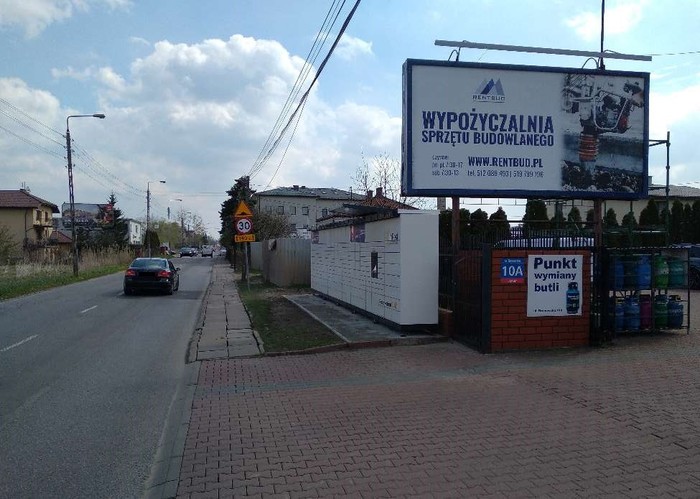 Paczkomat WAW354M Przy wypożyczalni sprzętu budowlanego RENTBUD