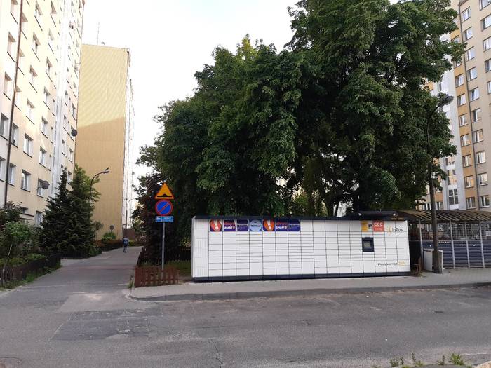 Paczkomat WAW377M Przy Parkingu