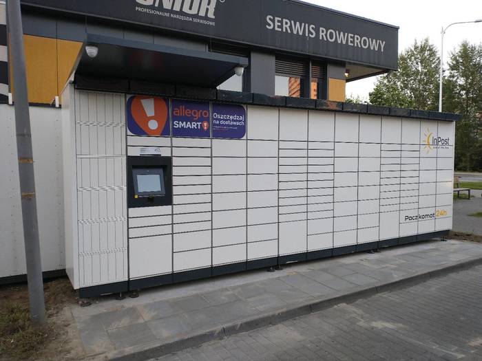 Foto del casillero de InPost: InPost WAW432M