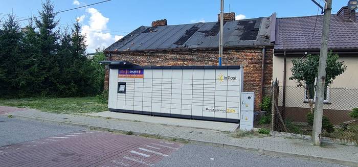 InPost's photo of the locker: InPost WAW460M