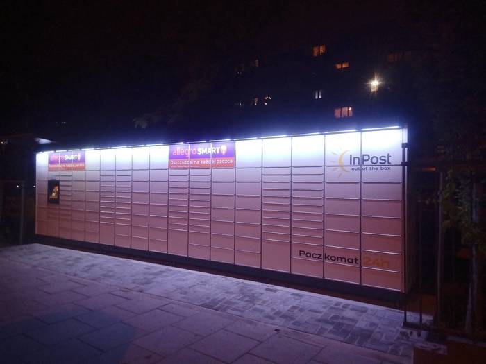 Foto del casillero de InPost: InPost WAW475M