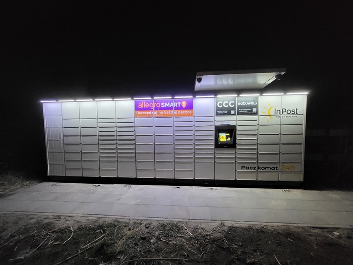 Photo du casier par InPost: InPost WAW517M
