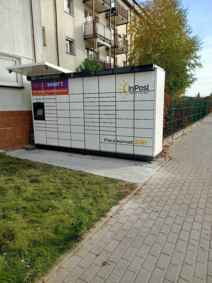 Фото поштомата від InPost: InPost WAW543M