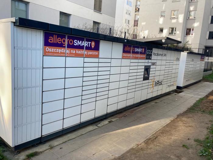 Photo du casier par InPost: InPost WAW60M