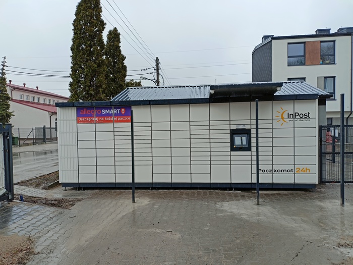 Поштомат WAW623M Przy budynku mieszkalnym