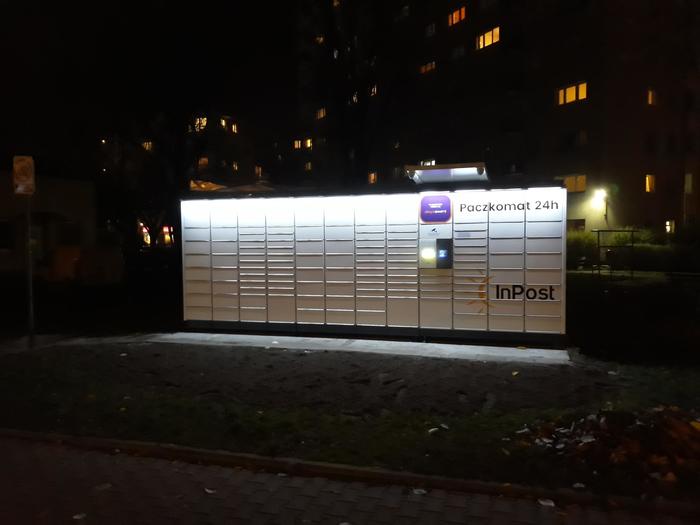 Photo du casier par InPost: InPost WAW62N