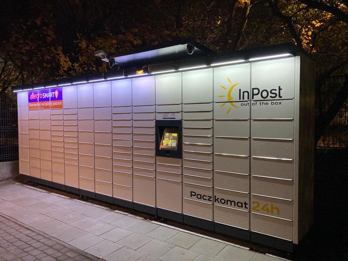 Zdjęcie paczkomatu od InPost: InPost WAW666M