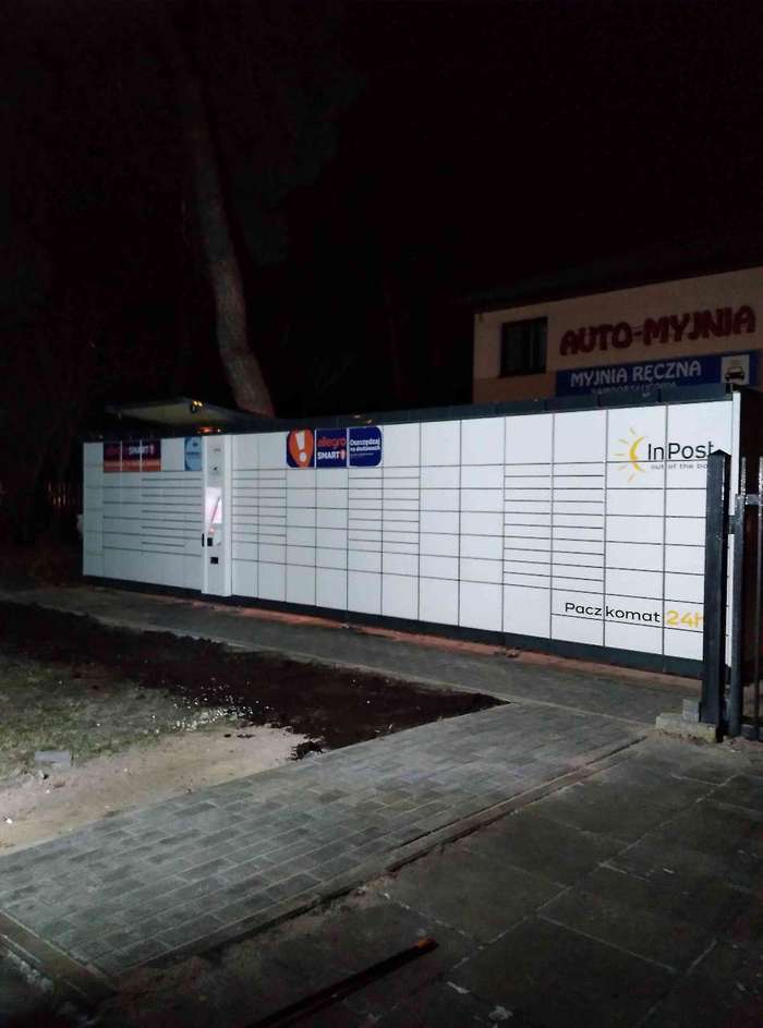 Parcel Locker WAW69A Przy wypożyczalni Sprzętu Budowlanego BOELS