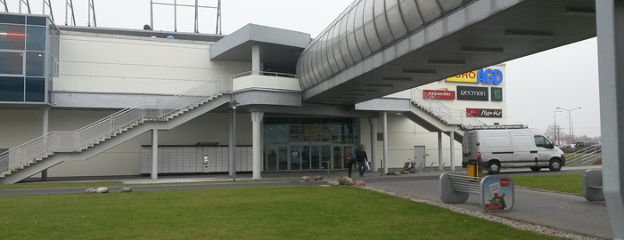 Paczkomat WAW75A Przy Centrum Handlowym Bemowo