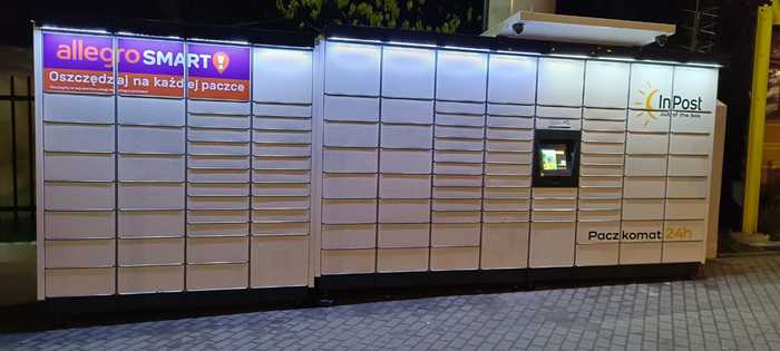 Zdjęcie paczkomatu od InPost: InPost WAW773M