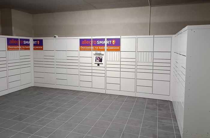 Foto del casillero de InPost: InPost WAW77H
