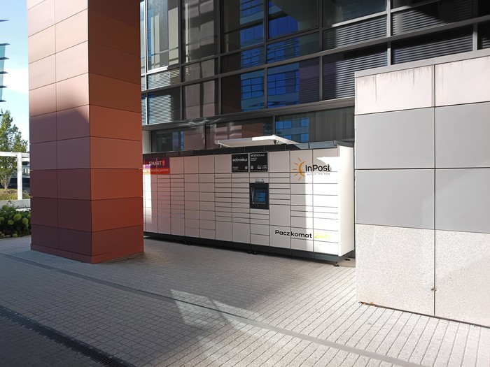 InPost's photo of the locker: InPost WAW846M