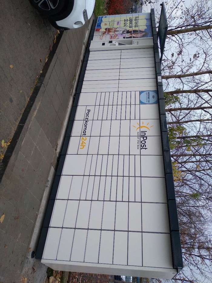Foto del casillero de InPost: InPost WAW85AP