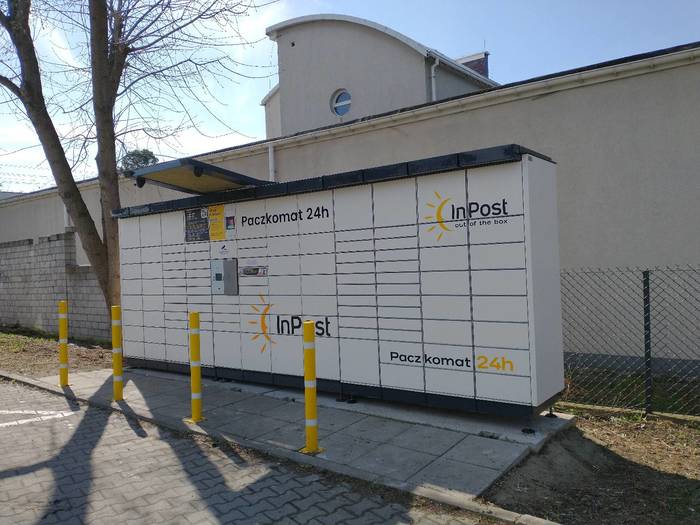 Foto del casillero de InPost: InPost WAW87N