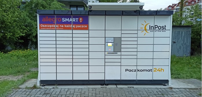 Parcel Locker WAW97N Stacja paliw AMIC ENERGY