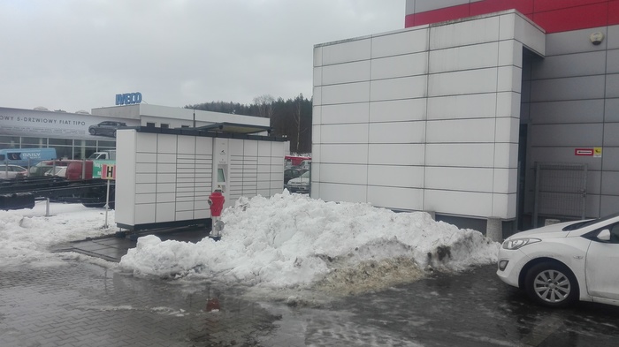 Parcel Locker WEJ04A Przy salonie BRW