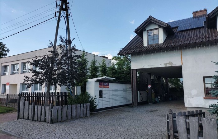 Paczkomat WGK01M Przy Sklepie Oaza