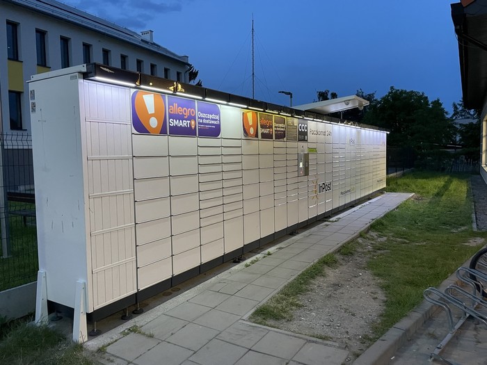 Paczkomat WIA01N Przy markecie POLOmarket