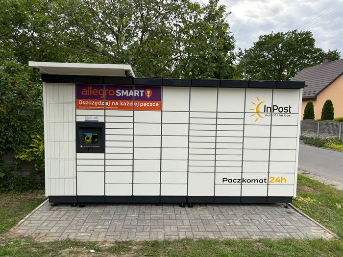 Paczkomat WIGE01M Przy sklepie spożywczym