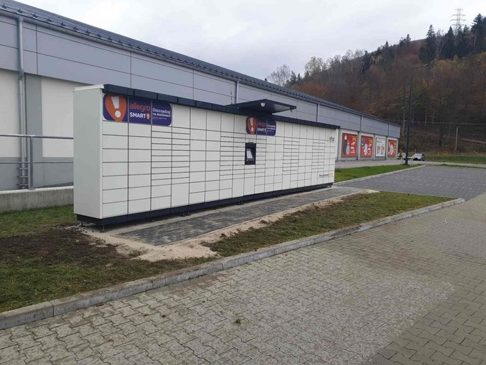 Paczkomat WIS02M Parking Lidl