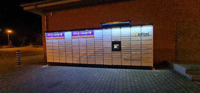 Paczkomat WIT07M Przy markecie Netto