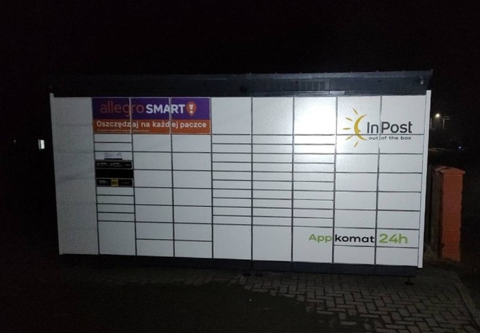 Поштомат WIZE01BAPP Przy sklepie spożywczym Lewiatan