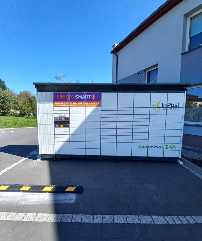 Paczkomat WJCN01BAPP Na parkingu przy OSP Wójcin