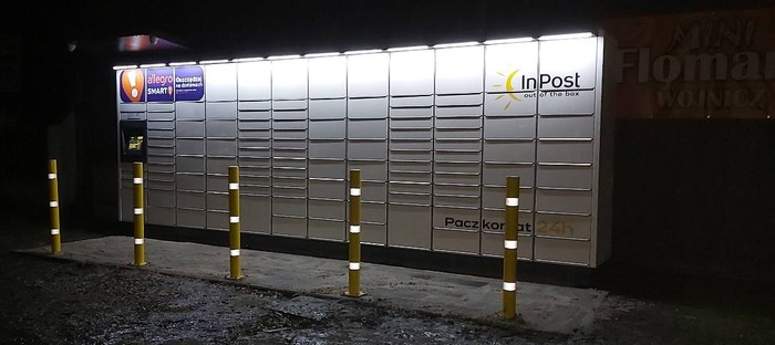 Paczkomat WJN03M Przy sklepie spożywczym