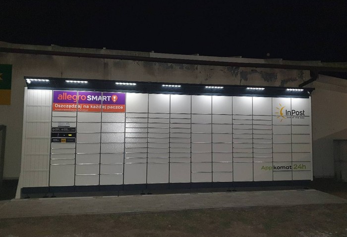 Parcel Locker WKI01BAPP Przy sklepie Groszek