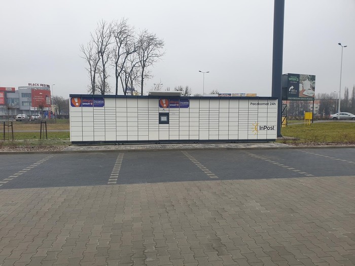 Paczkomat WLO11M parking Lidla