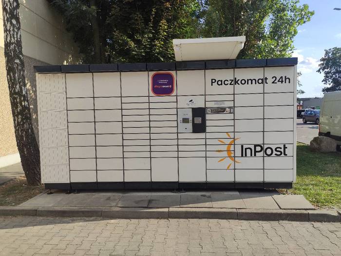 Paczkomat WOD04N Przy sklepie Kaufland