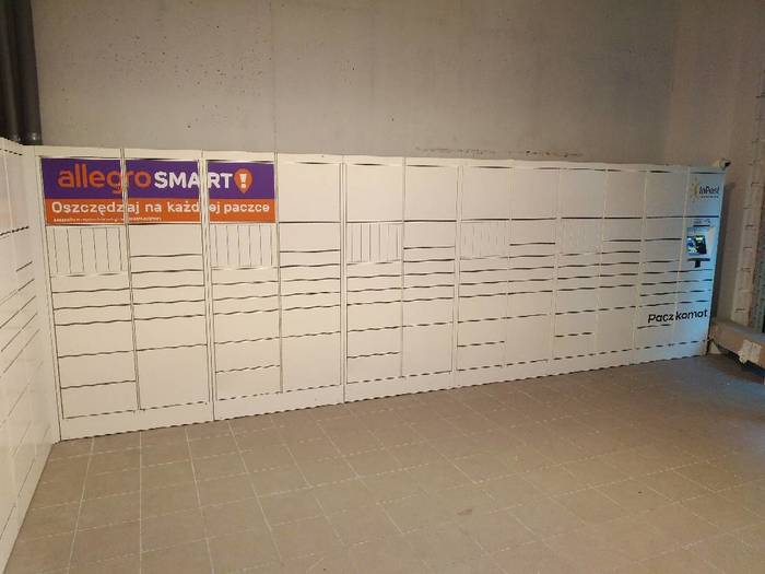 Parcel Locker WRO05H W lokalu