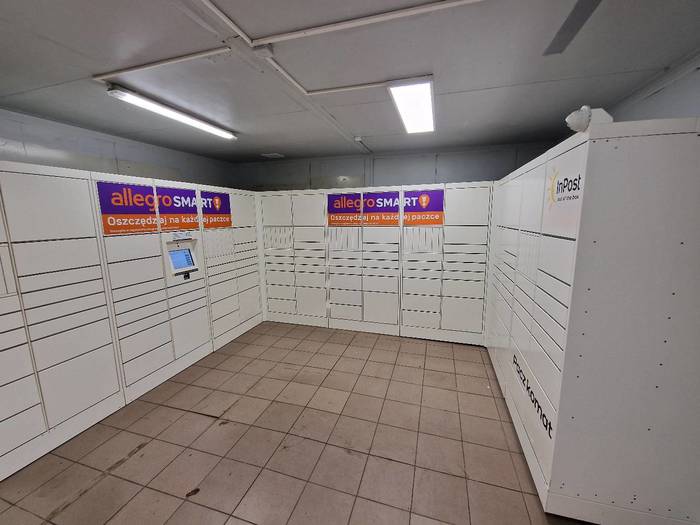 Paczkomat WRO10H W lokalu użytkowym