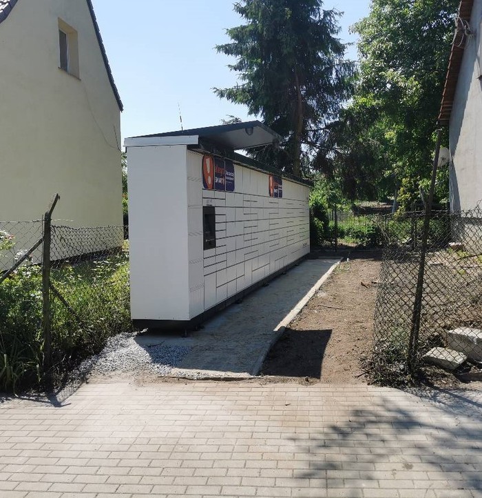 Parcel Locker WRO183M Na Prywatnej Posesji