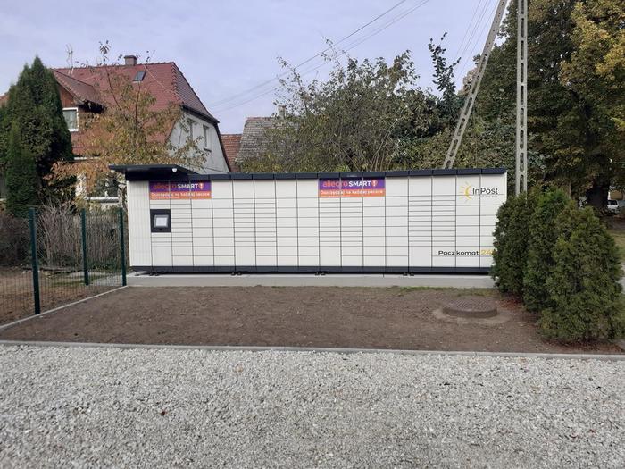 Paczkomat WRO192M Na terenie prywatnym