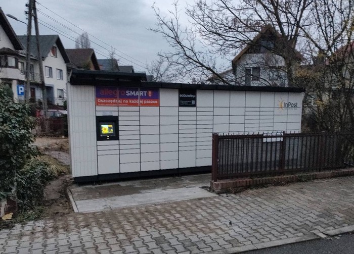 Поштомат WRO309M Od ulicy Wańkowicza