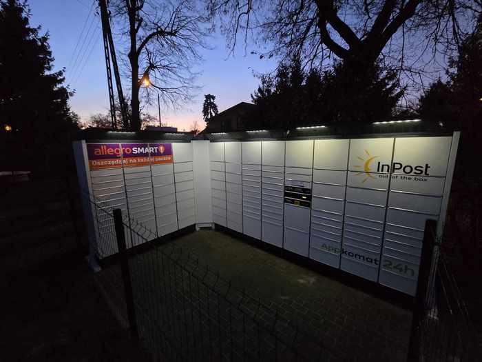Parcel Locker WRO35BAPP W płocie