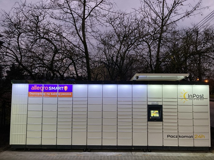 Parcel Locker WYD01M Przy sklepie Delikatesy Centrum