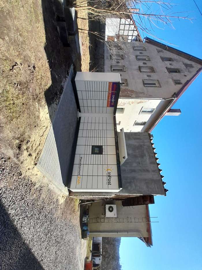 Parcel Locker XKL01M Przy wjeździe na posesje