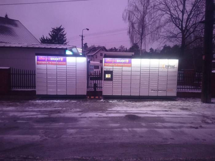 Paczkomat XLP01M Przy Auto Myjn