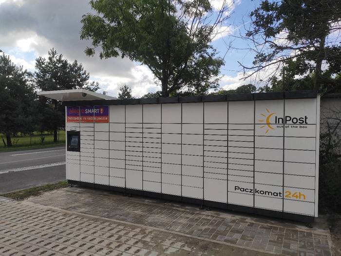Parcel Locker XME01M Przy sklepie